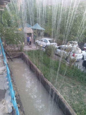امکانات رفاهی کامل و مناسب